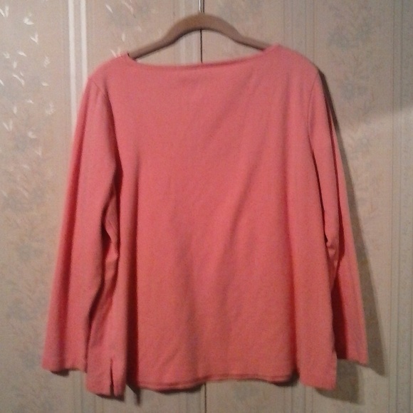 WHITE STAG WOMEN'S PINK SCALLOPED V-NECK TOP - Picture 5 of 5